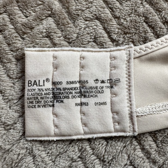 36DDD Bali Passion For Comfort Minimizer Bra 3385 Underwire Tan - Picture 6 of 6